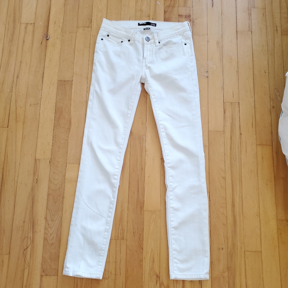 LAST CALL BDG Off White Skinny Jeans 25 × 30